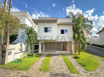 Casa · 223m² · 4 Quartos · 2 Vagas · Casa elegante com 4 suítes, área gourmet e sala ampla — pronta para morar no Condomínio Portal do Je