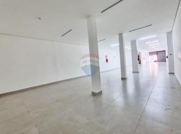 Comercial · 350m² · Loja ampla com 350m2 Reformada na Hallfeld