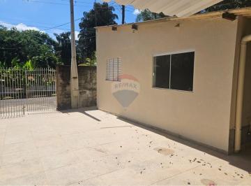 Casa · 114m² · 2 Quartos · 4 Vagas · RE/MAX Aluga Casa no Residencial Xangrilá.por R$ 3.500,00