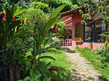Foto 01 · Casa caiçara charmosa com jardim em rua tranquila em Ilhabela