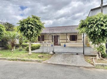 Foto 01 · Casa com 4 quartos, 5 vagas e frente para duas ruas no Santo Inácio | Curitiba