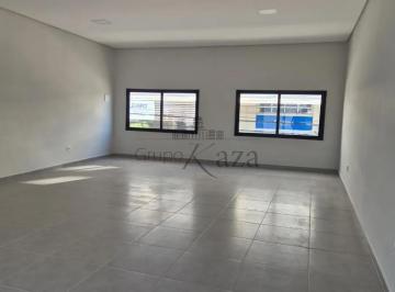 Casa · 437m² · 4 Quartos · 4 Vagas · Oportunidade - Casa - Comercial - Residencial - Centro - Jacareí - 260m².