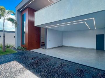 Casa de 4 quartos, Rio Verde · Casa Alto Padrão no Jardim Campestre | 270 m², 4 Suítes, Planejados e Piscina Aquecida
