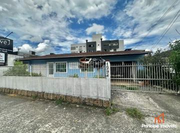 Casa · 144m² · 3 Quartos · 2 Vagas · Casa com 3 quartos no Iririú em Joinville