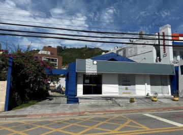 Comercial · 690m² · Comercial para aluguel - em Trindade