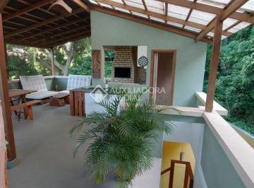 Casa · 200m² · 3 Quartos · Casa em Lagoa da Conceição, Florianópolis