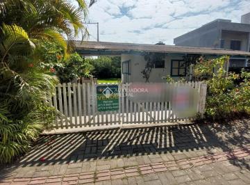 Terreno · 260m² · Terreno de esquina 260m2 perto do mar - Itacolomi Balneário Piçarras