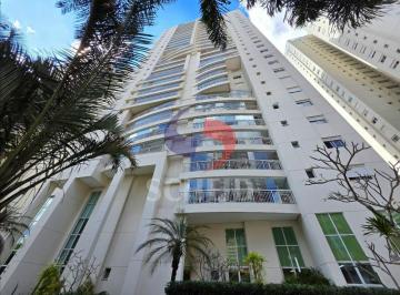 Apartamento · 305m² · 4 Quartos · 3 Vagas · Cobertura à Venda com Piscina e Vista da Cidade
