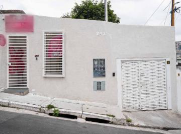 Comercial · 16m² · Sala comercial na Rua Água da Rosa, N. 243 • 16 m²