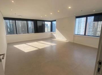 Comercial · 250m² · 5 Vagas · Sala comercial na Rua Doutor Renato Paes de Barros, N. 778 - Conj 91 / 92 • 250 m²