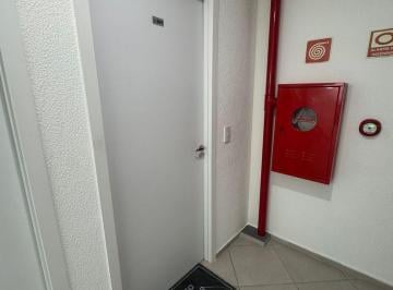 img0 · Apartamento com 2 Quarto(s) e 1 banheiro(s) para Alugar, 43 m² por R$ 1222 / Mês