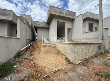 Casa · 69m² · 2 Quartos · 1 Vaga · Casa com 2 dormitórios, 69,58 m² à venda no bairro Araponguinhas em Timbó - SC