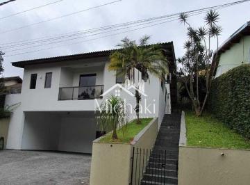 Casa · 182m² · 3 Quartos · 2 Vagas · Condomínio Arujá Country Club - Casa Padrão Condomínio Country Clube - Arujá