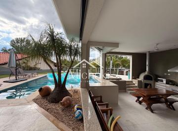 Casa · 410m² · 4 Quartos · 6 Vagas · Condomínio Arujazinho I, II e III - Casa para alugar no bairro Arujazinho I, II e III - Arujá/SP