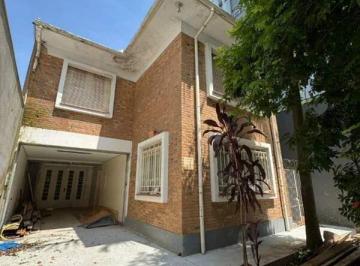 Casa · 442m² · 4 Quartos · 10 Vagas · Sobrado à venda 4 quartos 10 vagas Centro - Santo André - SP