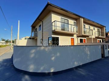 Casa · 97m² · 3 Quartos · 2 Vagas · Sobrado à venda no bairro Forquilhas - São José/SC