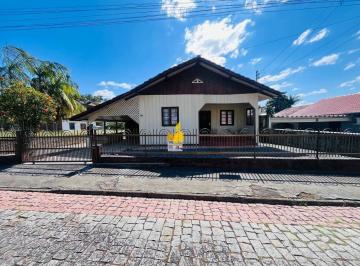 Casa · 158m² · 3 Quartos · 2 Vagas · Casa Mista à VENDA em Timbó (Bairro Quintino)