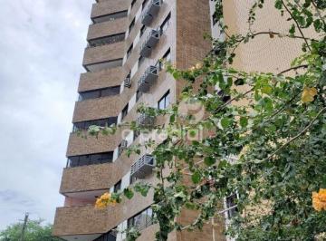 Apartamento · 117m² · 3 Quartos · 2 Vagas · Morar ou investir no bairro mais valorizado de Fortaleza e uma oportunidade unica — e este apartamen