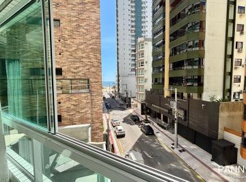 Apartamento · 140m² · 3 Quartos · 2 Vagas · Apartamento com 3 dormitórios para alugar, 140 m² por R$ 10.000,00/mês - Centro
