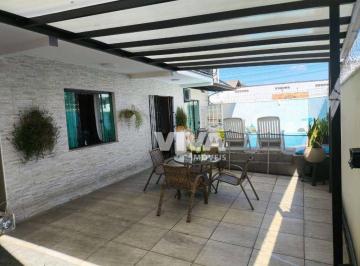 582c1d19b00304b739053e943abb41c613958ef5 · Casa com 3 dormitórios à venda por R$ 1.300.000,00 - São João - Itajaí/SC