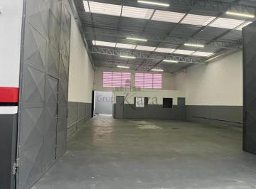 Comercial · 300m² · Oportunidade - Galpão Comercial - Parque Industrial - 200m².