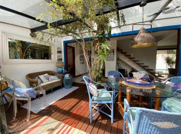 Casa · 150m² · 4 Quartos · 2 Vagas · Condomínio com 4 quartos à venda em Manguinhos - RJ