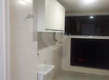 Apartamento · 87m² · 2 Quartos · 1 Vaga · Apartamento com 2 quartos à venda em Gonzaga - SP