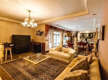 Casa · 500m² · 4 Quartos · 3 Vagas · Casa com 4 quartos à venda em Bela aliança - SP