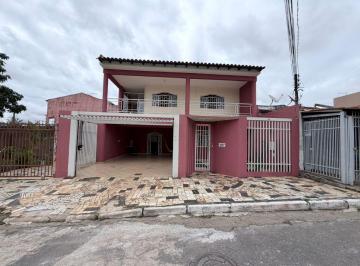 Casa de 3 quartos, Taguatinga · Sobrado QNL 17, 3 quartos, 1 Suíte, Casa de Esquina