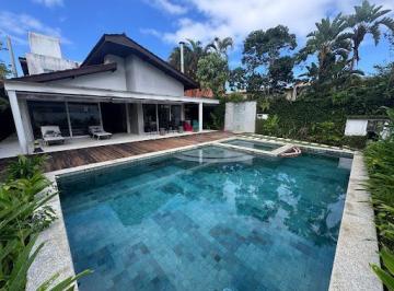 b18b5134b3731333fc346c6321151ef123a0d3a1 · Casa com 5 dormitórios à venda - Praia da Baleia - São Sebastião/SP