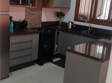 Casa · 500m² · 3 Quartos · 2 Vagas · Casa de 3 quartos e 2 vagas de garagem em Canoas.