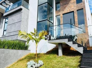 4857257617505714743f881e39ea6da6c410c8bd · Casa com 4 dormitórios à venda, 250 m² por R$ 1.690.000,00 - São Pedro - Juiz de Fora/MG