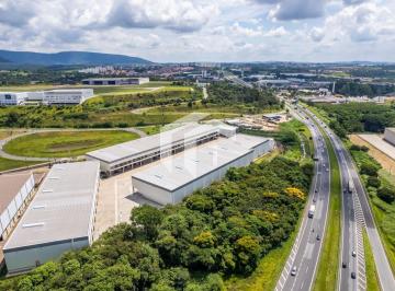 0 · GALPÃO LOGÍSTICO PREMIUM ÀS MARGENS DA RODOVIA ANHANGUERA