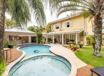 0 · Casa com Piscina e Gourmet no Gallery 4 Vagas e Excelente Localização