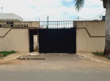 Comercial de 2 quartos, Brasília · VENDO LOTE VAZADO NO CONDOMÍNIO RES. PARK JOCKEY – VICENTE PIRES
COM EDIFICAÇÃO E ÁREA DE LAZER