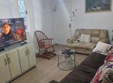 Casa en Venda de 3 quartos Encruzilhada · Casa 90 m² terrea 03 dorm 01 wc 01 lavanderia 01 quintal Santos SP Encruzilhada