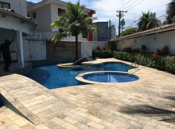 Casa · 132m² · 3 Quartos · 2 Vagas · Sobrado TRIPLEX em Condomínio, 3 dormitórios, terraço, piscina, só imobiliária em Praia Grande.