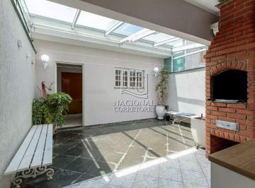 Casa · 219m² · 3 Quartos · 5 Vagas · Ótimo sobrado à venda na Vila Camilópolis – 3 dormitórios, suíte e 5 vagas