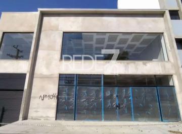 Comercial · 747m² · 15 Vagas · Salão Comercial para Locação em Campinas-SP, Bairro Botafogo: 747m², 3 Banheiros e 15 Vagas de Garag