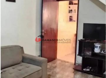 Casa · 236m² · 4 Quartos · 2 Vagas · Sobrado em Vila Floresta