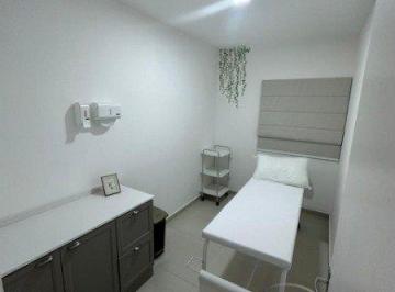 Comercial · 6m² · 1 Quarto · Sala Comercial em BRáS