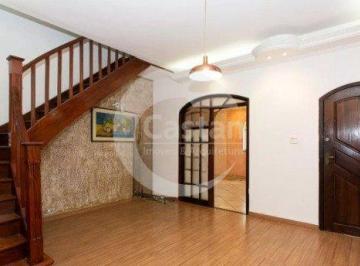 Casa · 130m² · 3 Quartos · 2 Vagas · Sobrado em Carrao