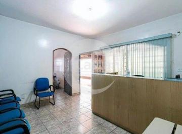Casa · 240m² · 8 Quartos · 4 Vagas · Sobrado em Tatuapé