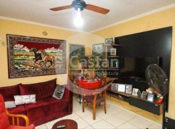 Casa · 63m² · 2 Quartos · 3 Vagas · Casa em Vila Santa Clara