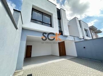 Casa · 221m² · 3 Quartos · 2 Vagas · Sobrado Geminado Exclusivo com 3 Suítes 2 vagas cobertas no Iririú