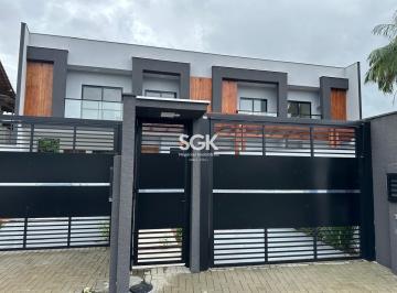 Casa · 111m² · 3 Quartos · 2 Vagas · Casa Geminada com Suíte mais 2 quartos, Churrasqueira e até 2 Vagas no Saguaçu