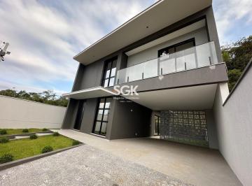 Casa · 185m² · 3 Quartos · 2 Vagas · Sobrado Novo com 3 Suítes no Itinga | 185m² e 2 Vagas em Araquari