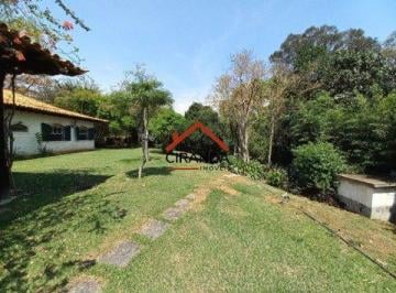 Casa · 404m² · 3 Quartos · Residência de Alto Padrão com 404m² em Meio ao Verde