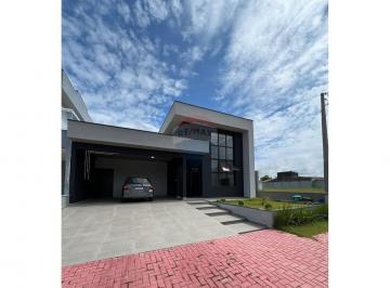 Casa · 150m² · 3 Quartos · 4 Vagas · Casa dos Sonhos para Alugar em Peruíbe, SP