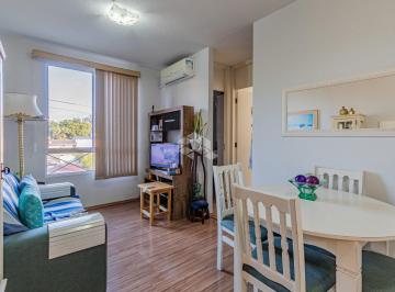 Apartamento · 50m² · 2 Quartos · 1 Vaga · Apartamento de 2 dormitórios, frente para a rua, bem arejado e iluminado